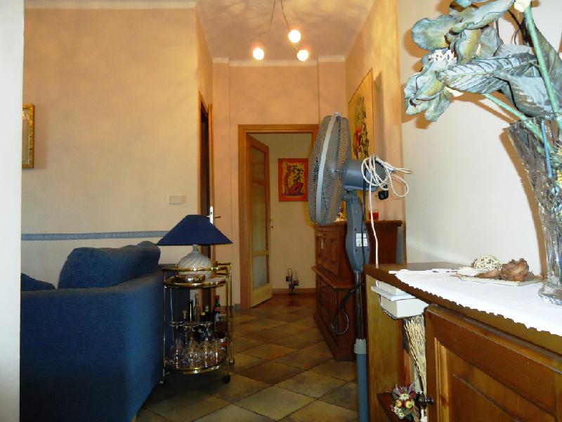 Appartamento via Bardonecchia 19, Torino