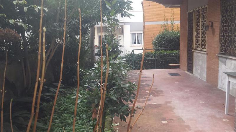 Appartamento Via Giovanni Alfredo Cesareo  - foto 4
