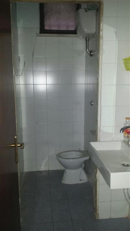 Negozio Via Carlo Arturo Jemolo  - foto 8