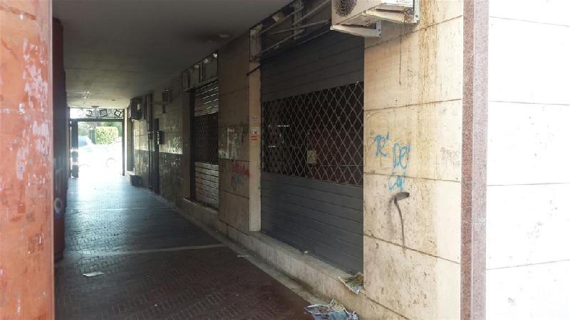 Negozio Via Carlo Arturo Jemolo  - foto 9