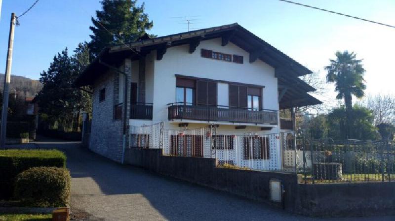 Villa, Cocquio-Trevisago