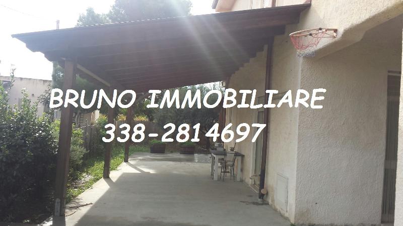 Villa  - foto 2
