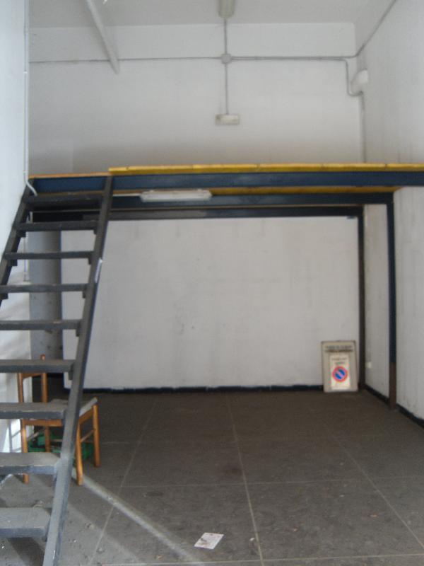 Box auto Via Cabella  loading=
