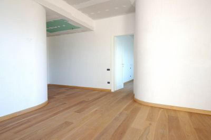 Appartamento VIA ROMAGNENO  - foto 5