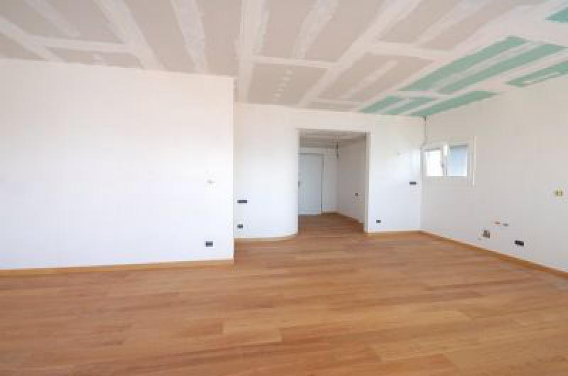 Appartamento VIA ROMAGNENO  - foto 6