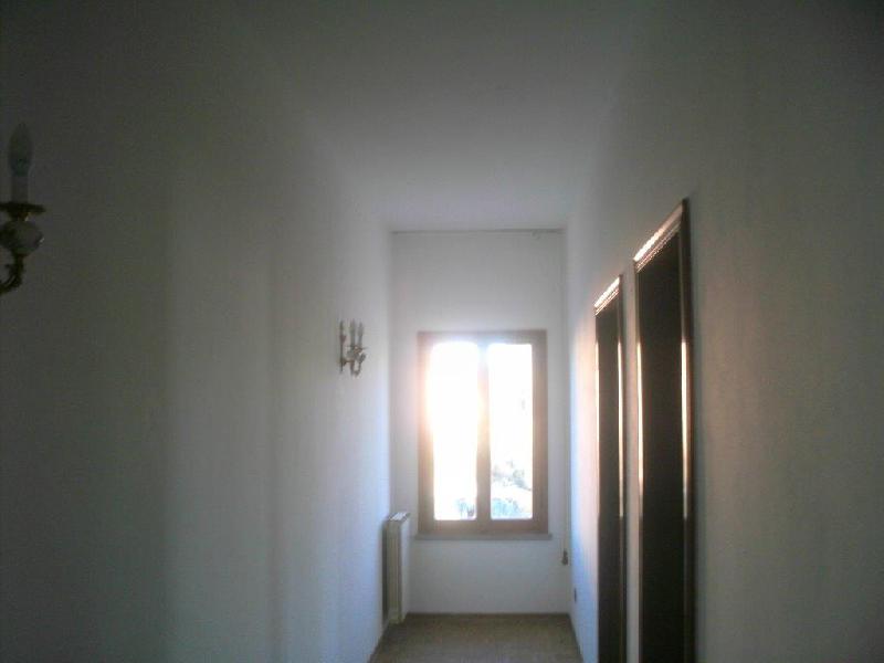 Appartamento via Bustacchini 15  - foto 8
