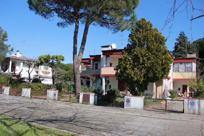 Villetta a schiera via stambecchi 