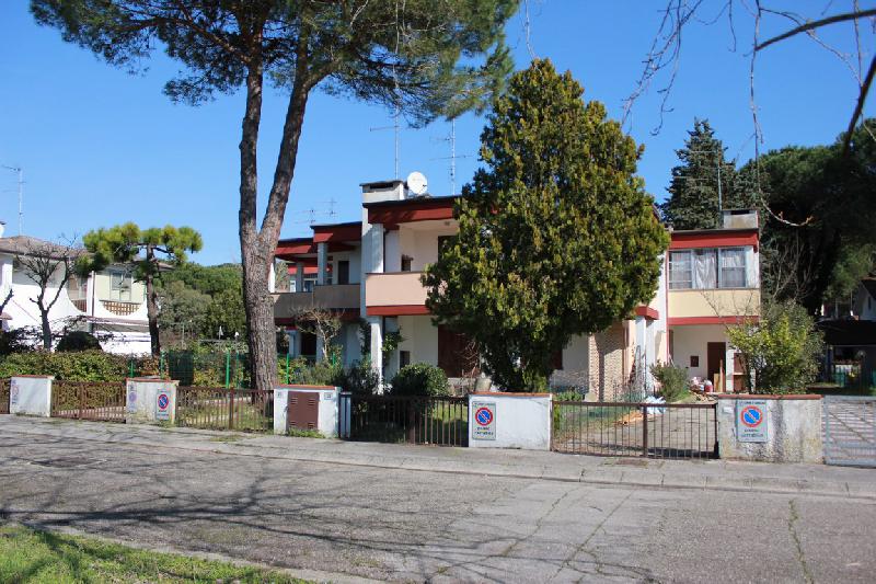 Villetta a schiera via stambecchi 