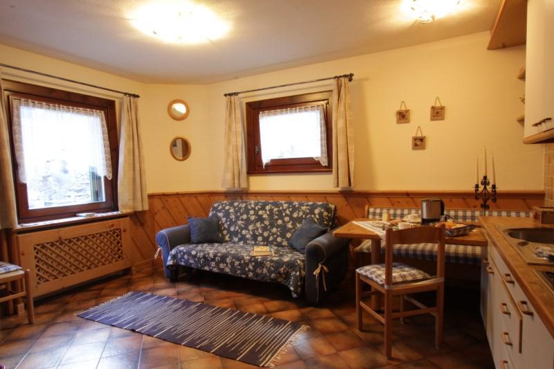 Appartamento via Saroch, 418/b  - foto 3