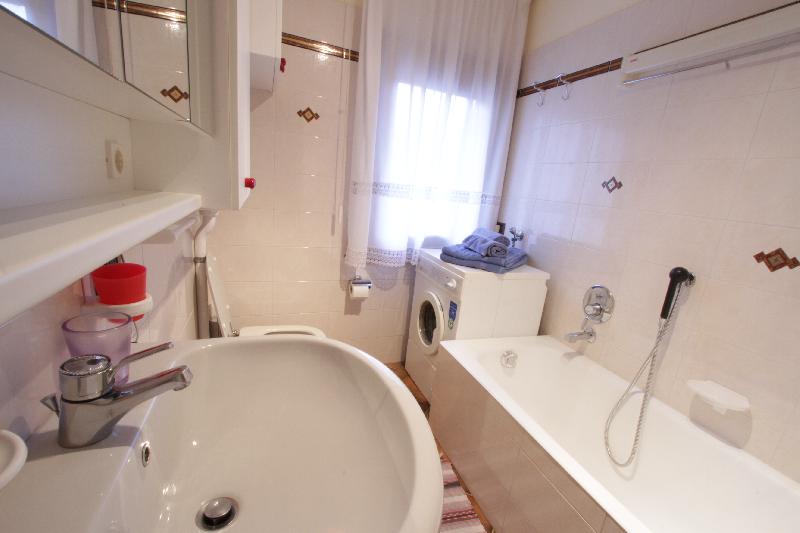 Appartamento via Saroch, 418/b  - foto 5