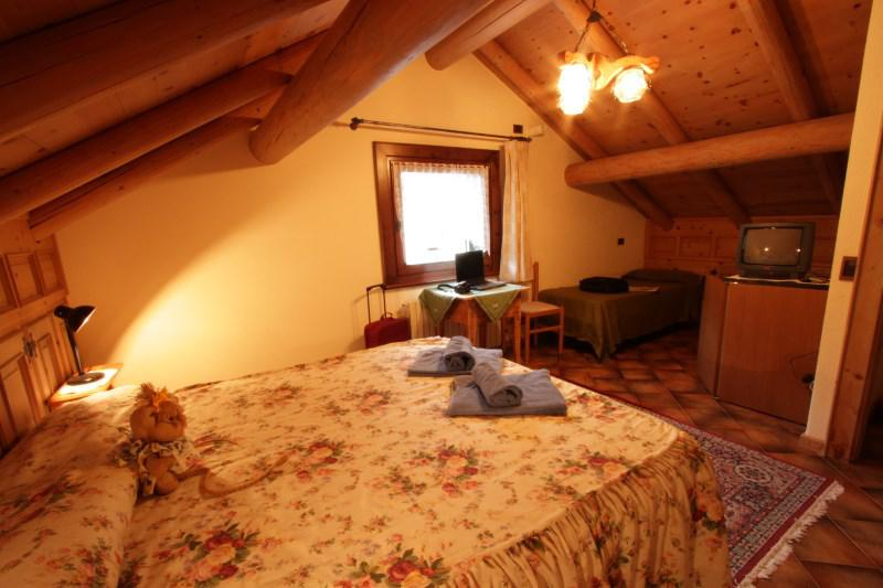 In camera doppia via Saroch, 418/b, Livigno
