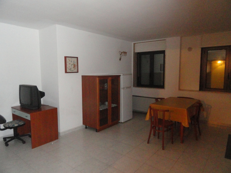 Appartamento VIA CHIRIATTI  - foto 4