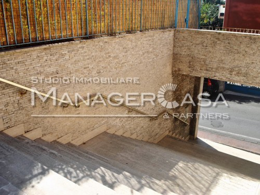 Appartamento Via Amarena 29  - foto 2