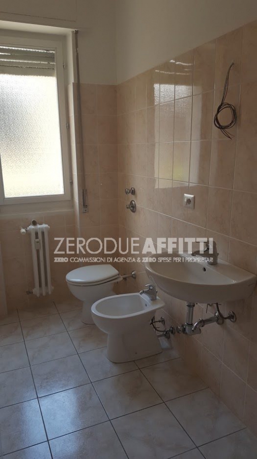 Appartamento via liutprando  - foto 4