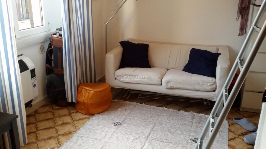 Appartamento via fogazzaro  loading=