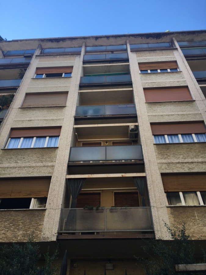 Appartamento in Vendita a Milano VIA BIANCARDI