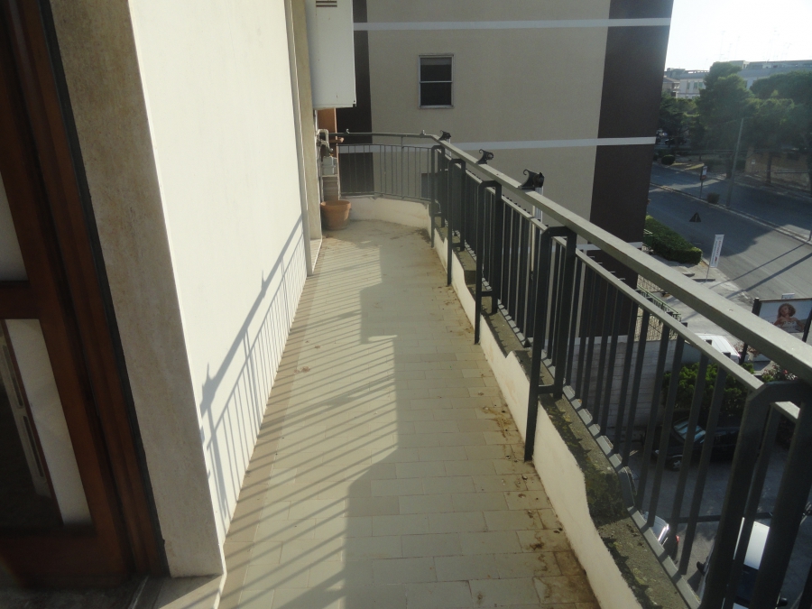 Appartamento VIALE UGO FOSCOLO, 14  - foto 5