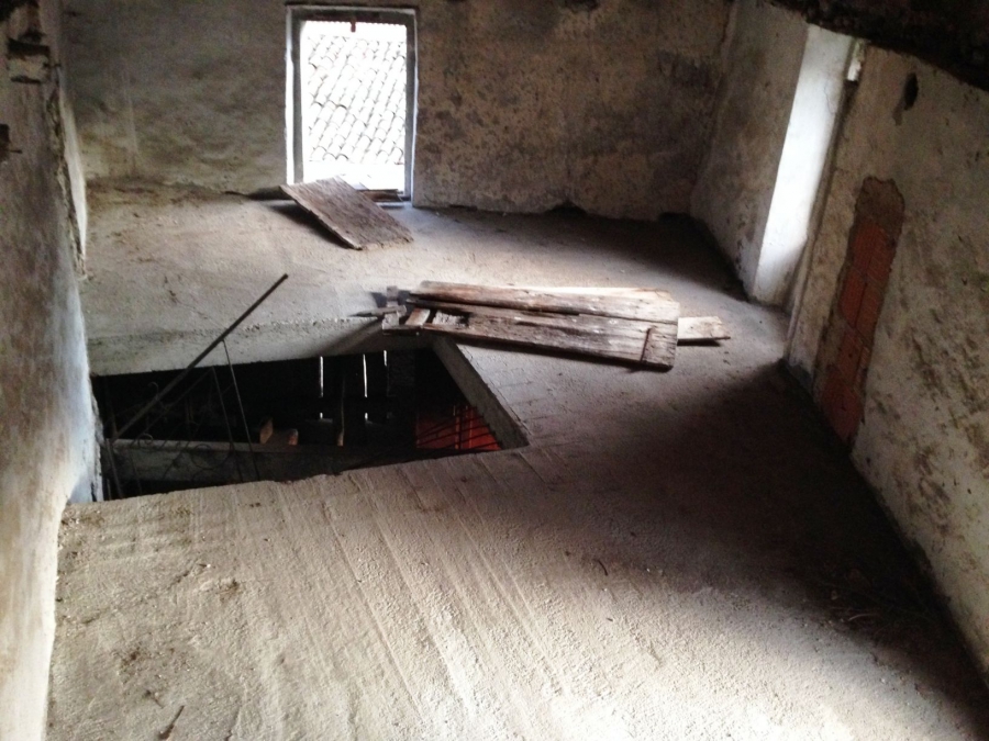Porzione di casa via aleno  - foto 4