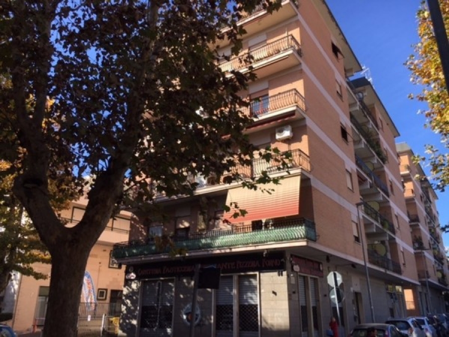 Appartamento Via Locatelli 
