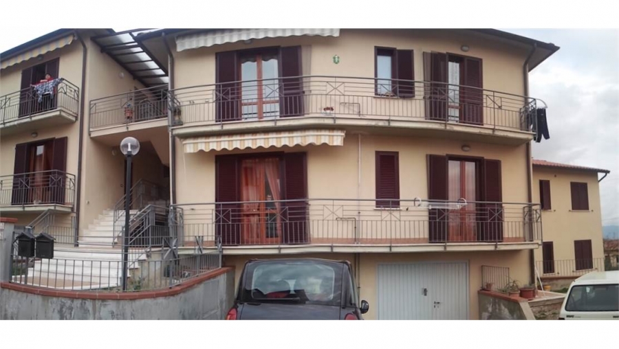Appartamento Via del Duca  loading=