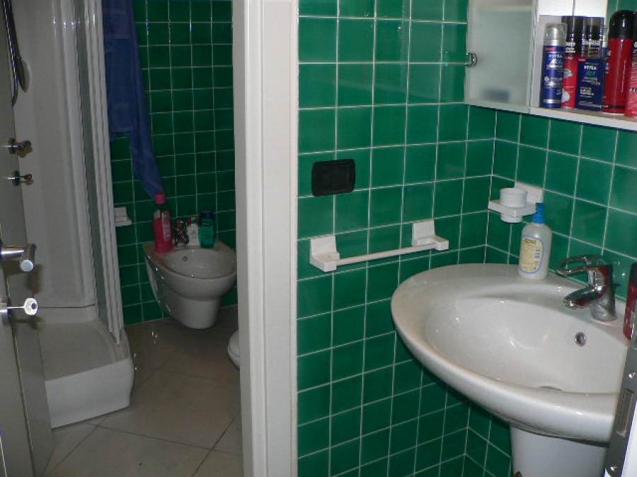 Appartamento via Gazzi 9  - foto 5