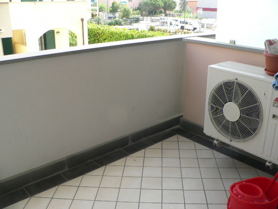 Appartamento via Foscolo 22  - foto 7