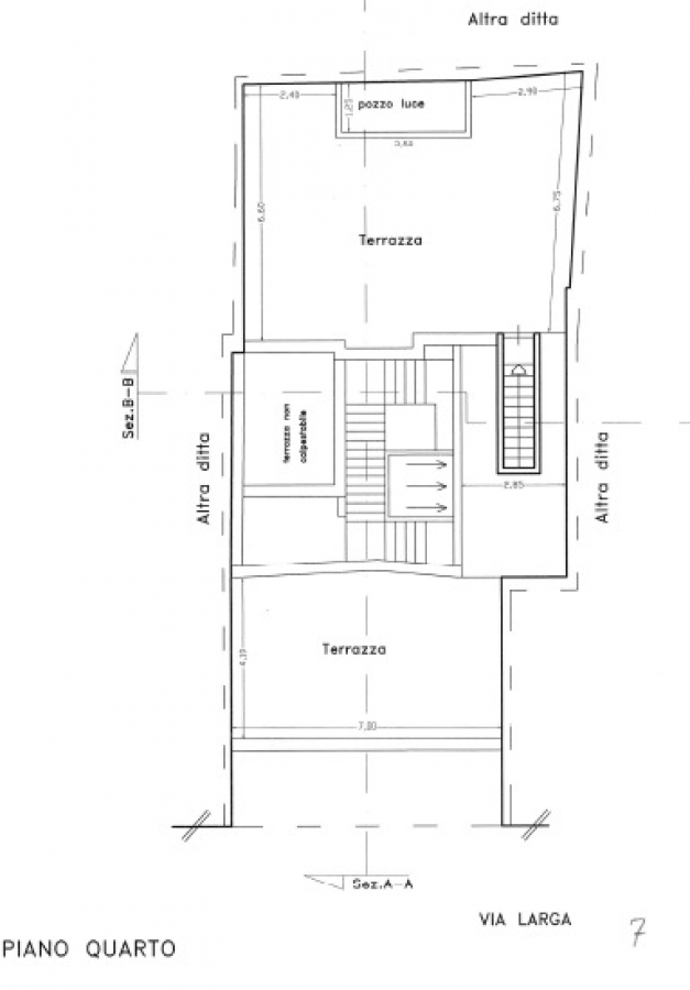 Palazzo / Stabile via larga  - foto 8
