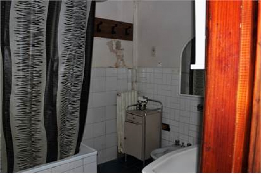 Porzione di casa via a.saffi  - foto 9
