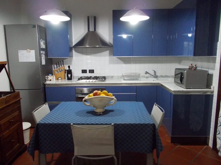 Casa indipendente Via Roma, Vecchiano