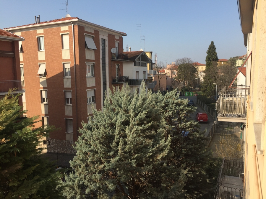 Appartamento via nievo 6  loading=