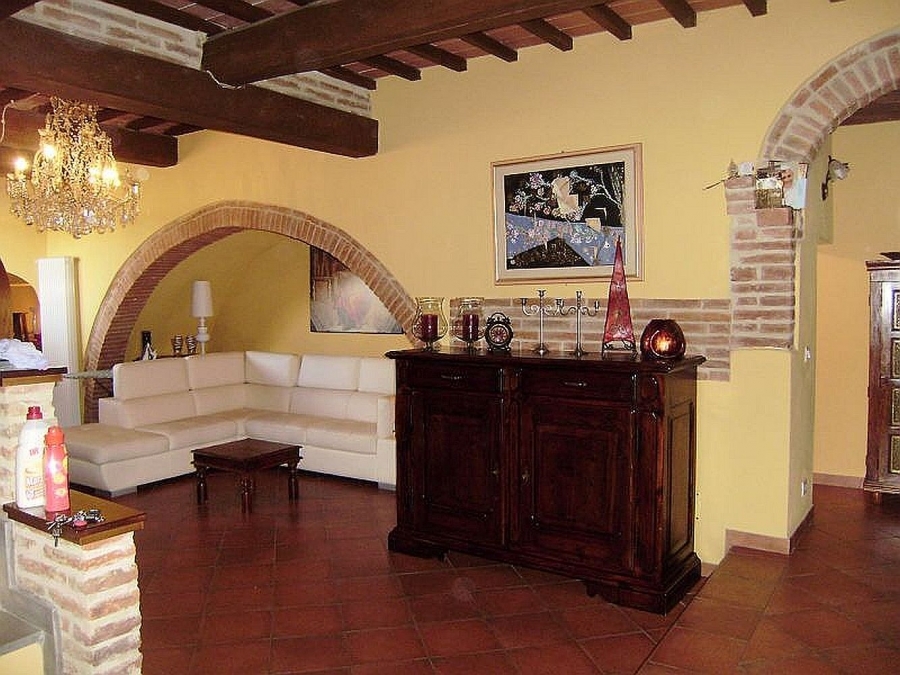 Porzione di casa via gioco del pallone  - foto 6