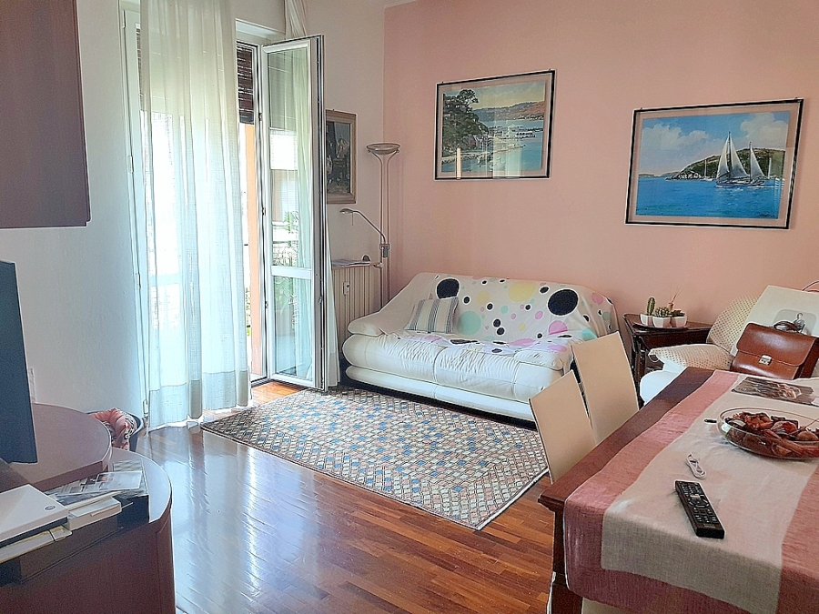 Appartamento VIA ROSALES 