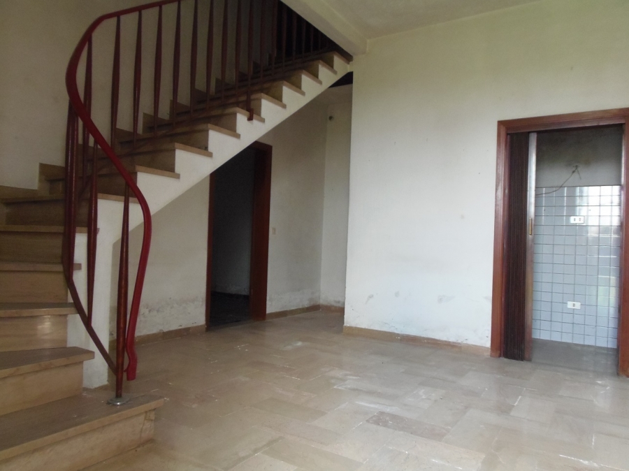 Casa indipendente VIA IV NOVEMBRE  - foto 4