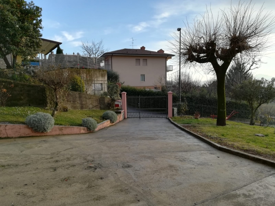 Appartamento via IV novembre  - foto 13