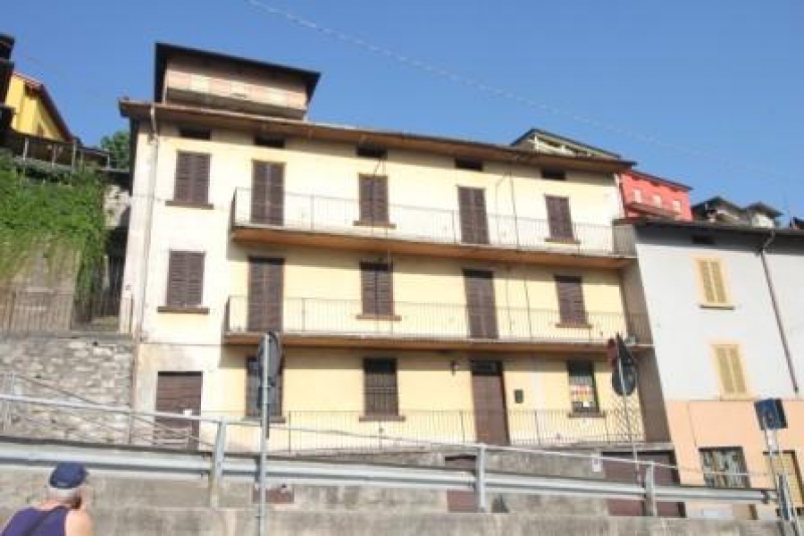Palazzo - Stabile via Ponte Botta  - foto 2