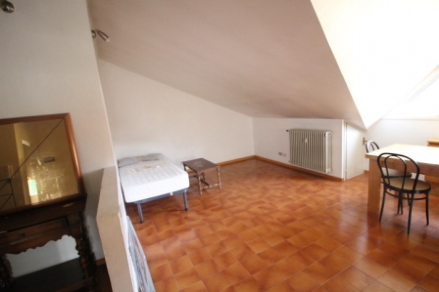 Appartamento via Pontesecco  - foto 2