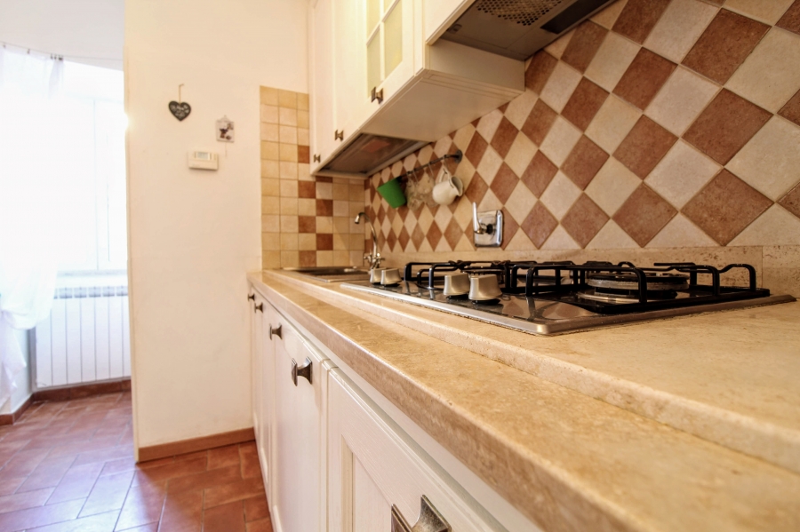 Appartamento via lello da velletri 