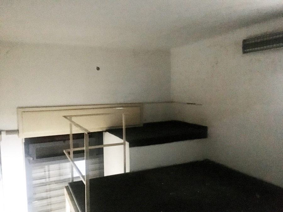 Locale commerciale Viale San Bartolomeo, 693  - foto 4