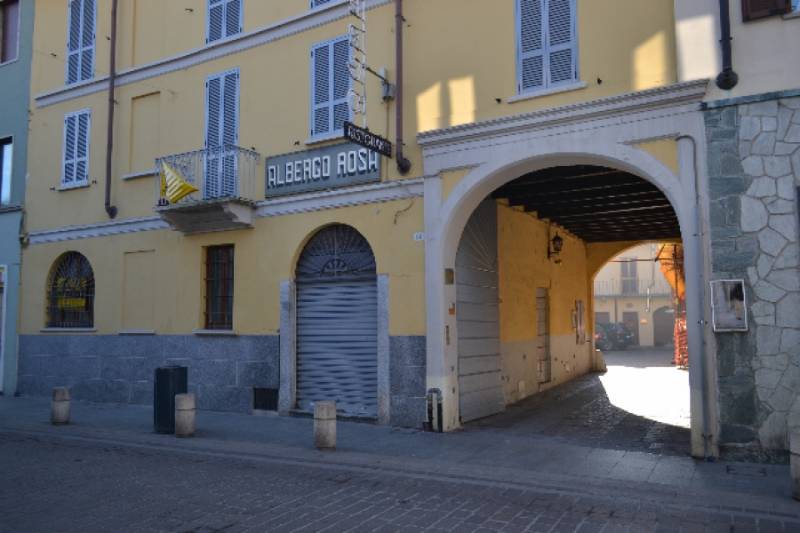 Palazzo - Stabile Rho, Via Matteotti  - foto 2