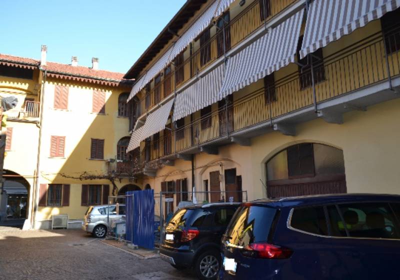 Palazzo - Stabile Rho, Via Matteotti  - foto 4