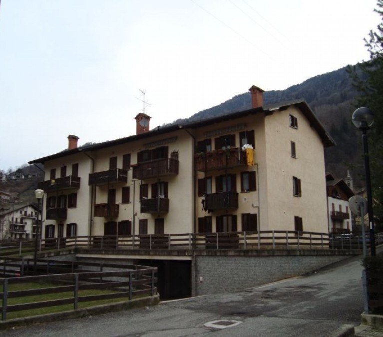 Appartamento VIA DEI GELSI, 2, Piazza Brembana