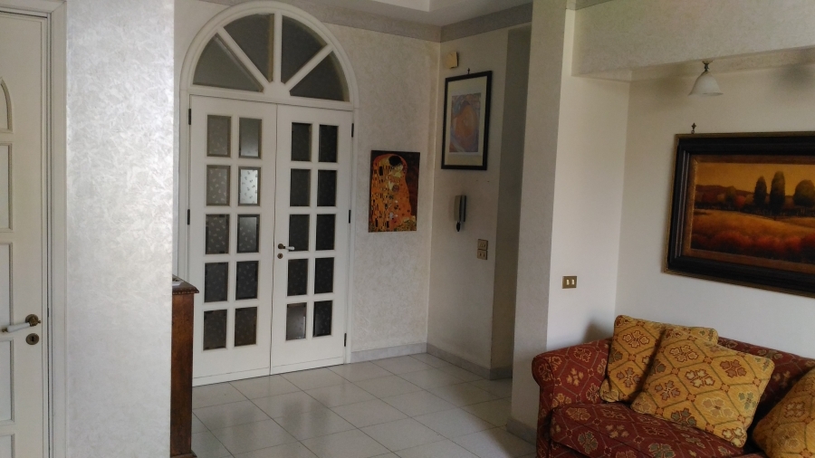 Appartamento via P. E. Giudici 89  - foto 4
