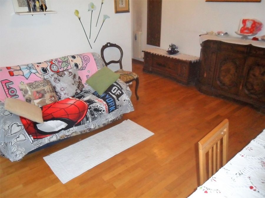 Appartamento Corso Carlo Alberto  loading=