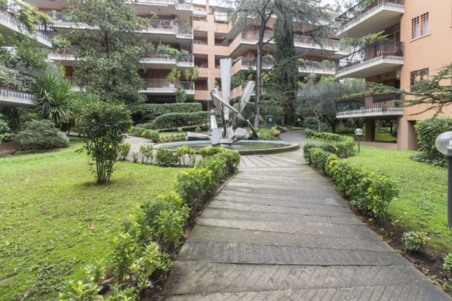 Appartamento via alfredo fusco  - foto 2