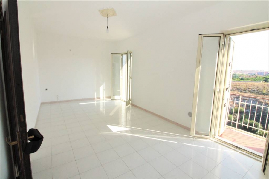 Casa indipendente VIA GRADISCA  - foto 2