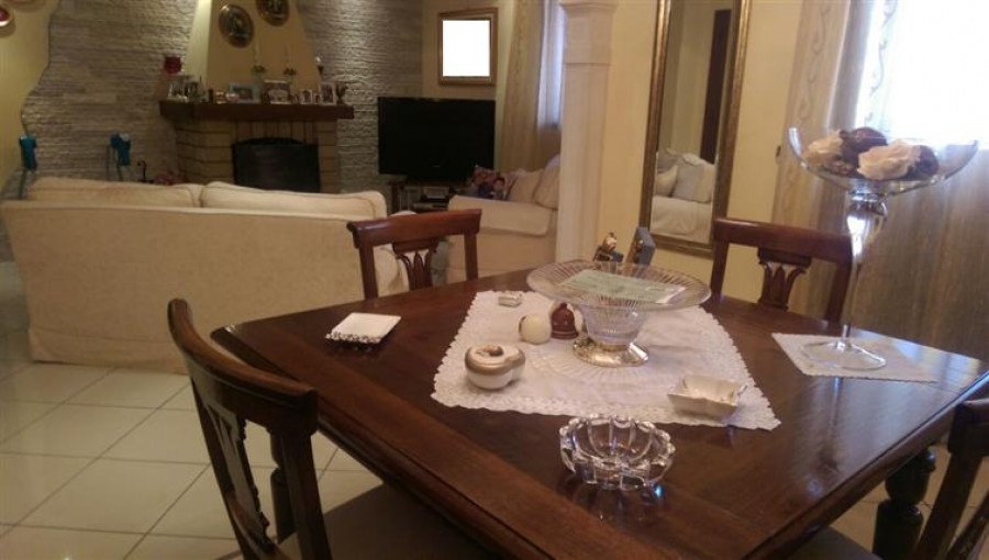 Appartamento VIA SCAVONETTI  - foto 2