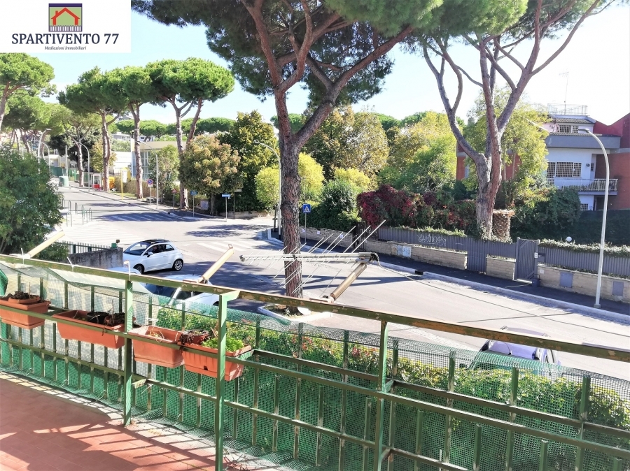 Appartamento via euripide 40  - foto 12