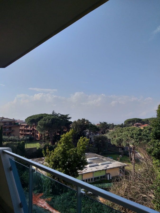 Appartamento Via Marco antonio Colonna 28  - foto 4