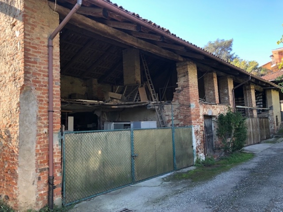 Rustico via Gibellini 25, Pecetto Torinese