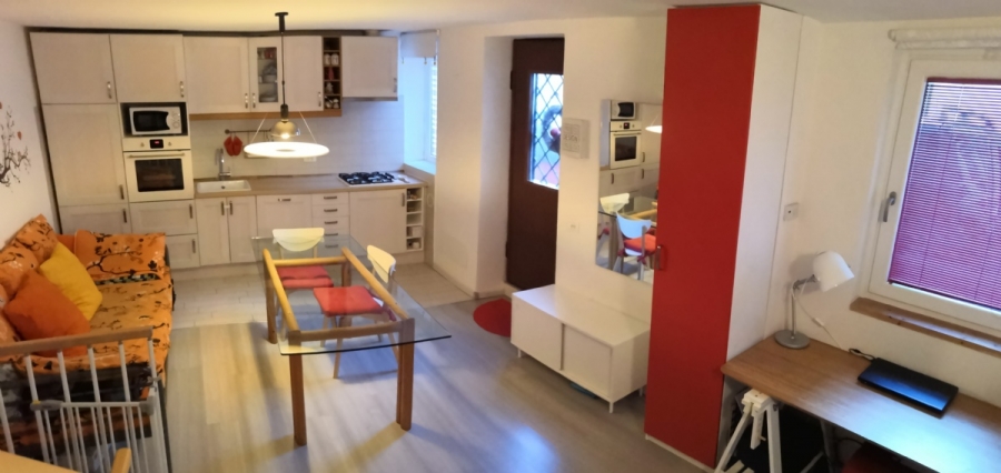 Porzione di casa  - foto 3